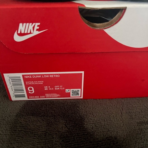 Nike Dunk Retro Panda - Picture 3 of 6